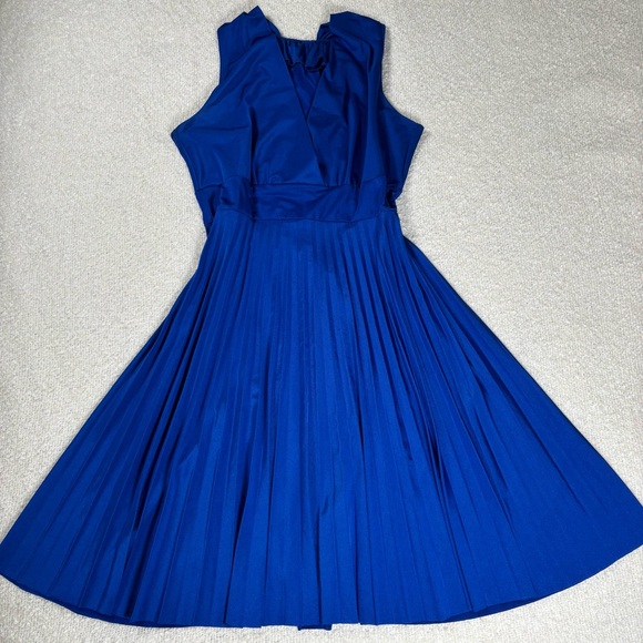 y2k flowy royal blue midi pleated dress short sleeve ruffles classy timeless - Picture 4 of 8